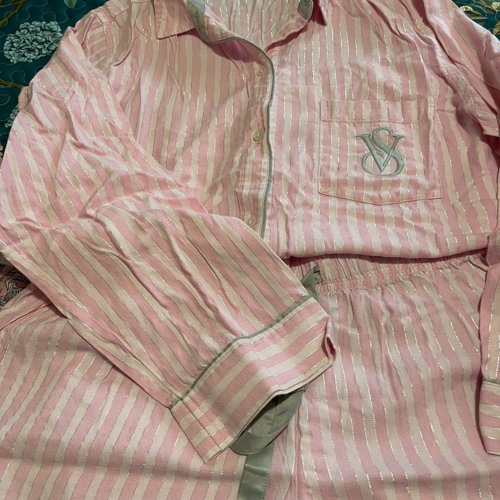 Victoria's Secret long sleeved/long pant 2 piece pajamas with metallic thread